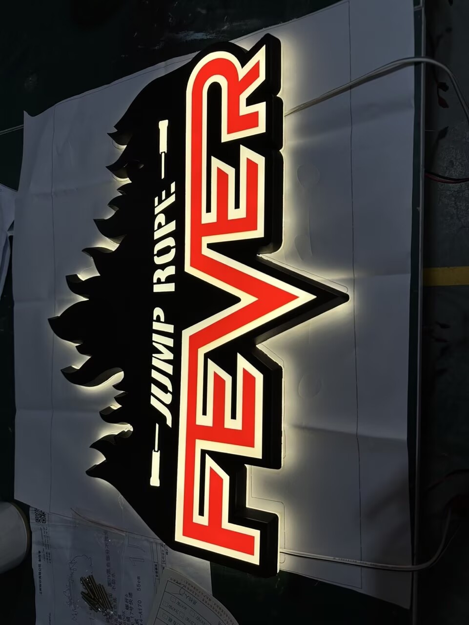 LED背發光字