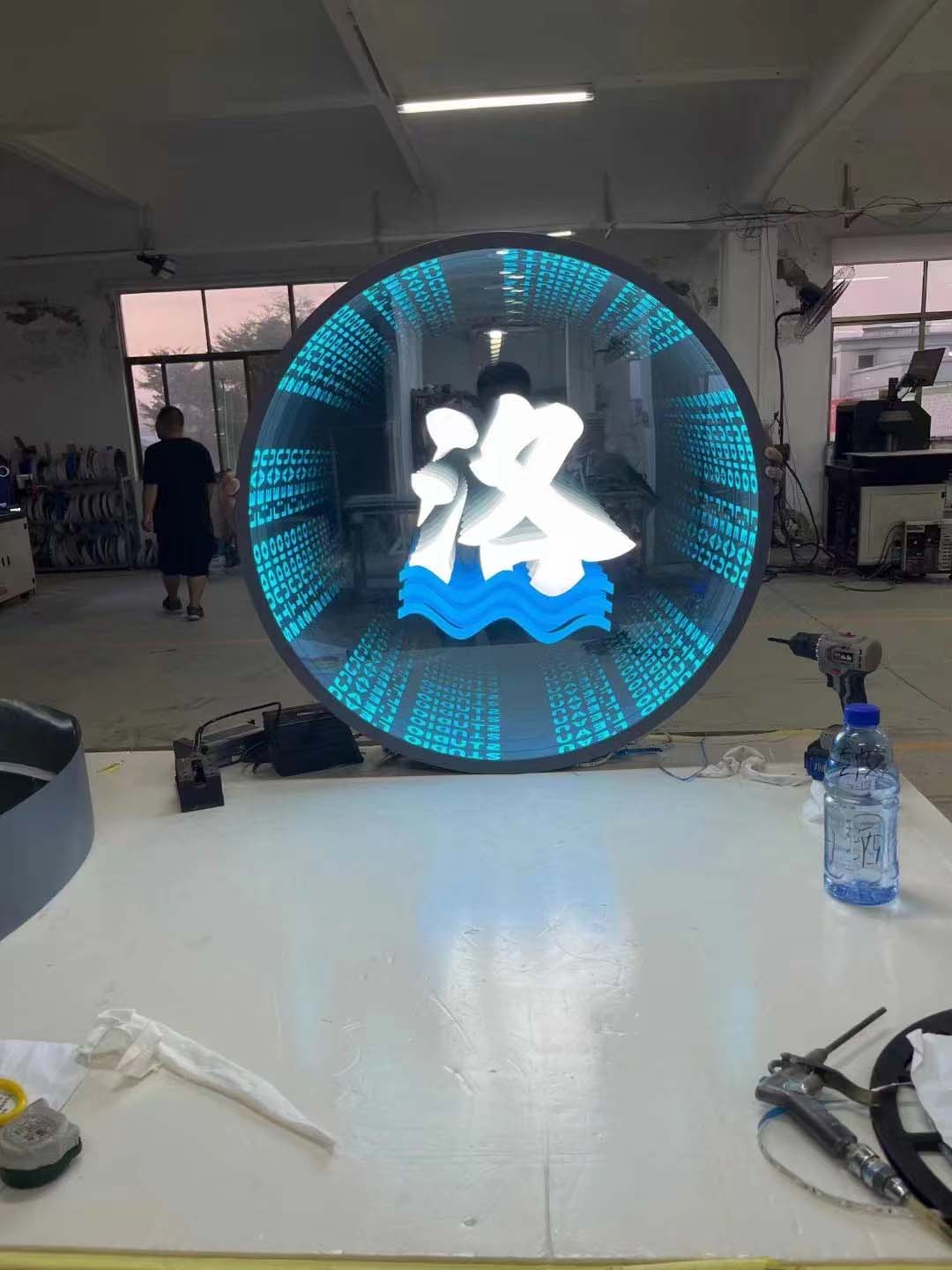 精工千層深淵鏡